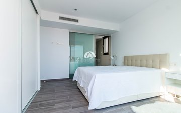 Property slide 18