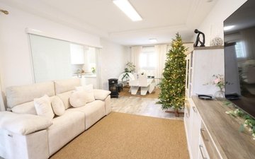 Property slide 16