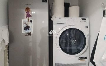 Property slide 44