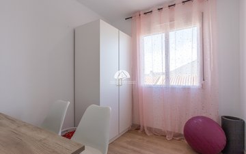 Property slide 30