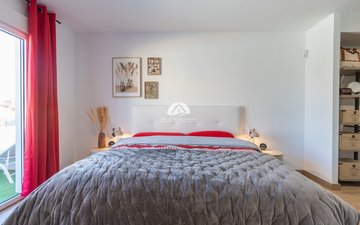 Property slide 39