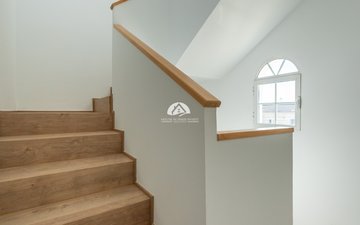Property slide 44