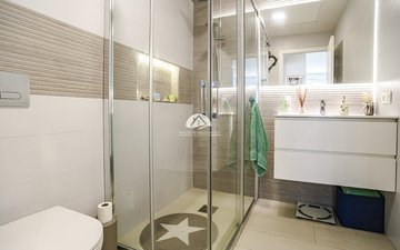 Property slide 14