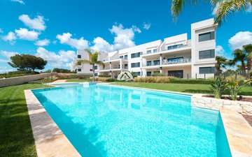 Property slide 18