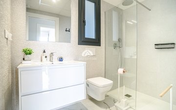 Property slide 14
