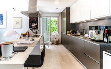Property slide 21