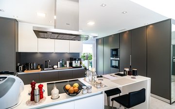 Property slide 22