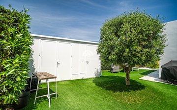 Property slide 37