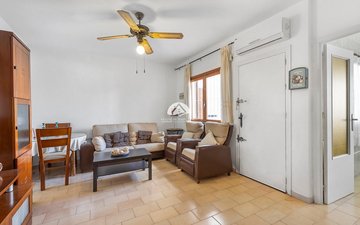 Property slide 10