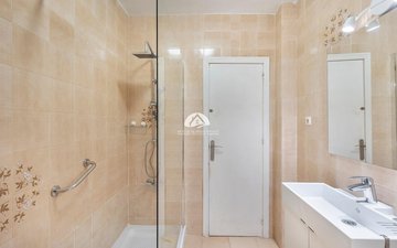 Property slide 27