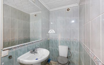 Property slide 18