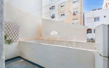 Property slide 20