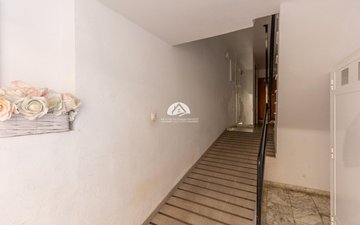 Property slide 22
