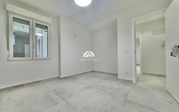Property slide 23