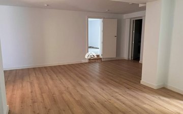 Property slide 48