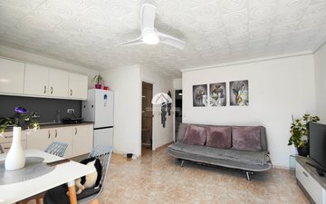 Property slide 10