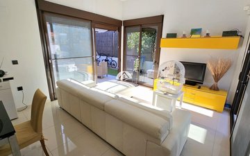Property slide 15
