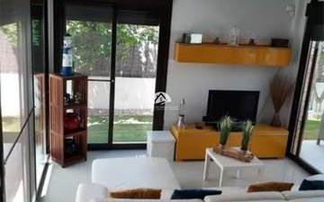 Property slide 21
