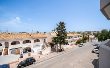 Property slide 17
