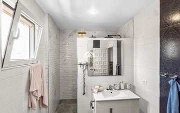 Property slide 47