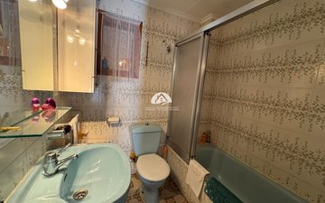 Property slide 23