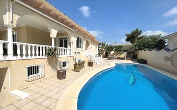 Property slide 29