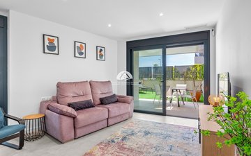Property slide 10