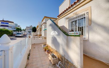 Property slide 10