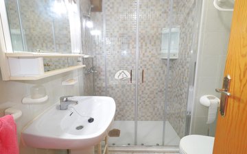Property slide 20