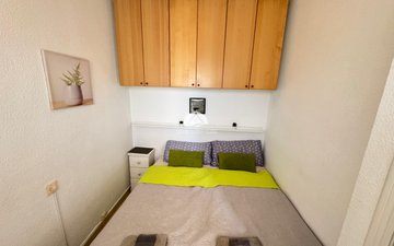 Property slide 10