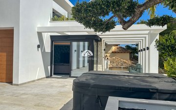Property slide 23