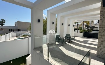 Property slide 25