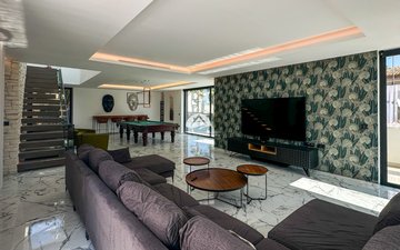 Property slide 35