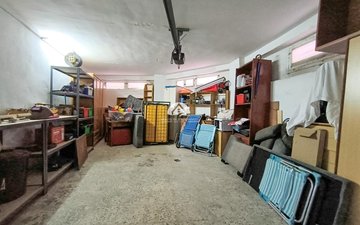 Property slide 25