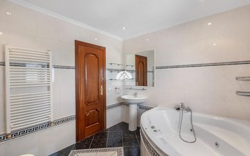 Property slide 15