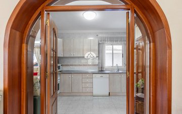 Property slide 39