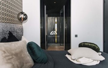 Property slide 14