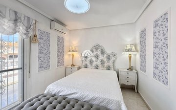 Property slide 25