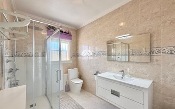 Property slide 31
