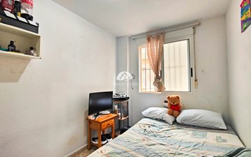 Property slide 21