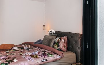 Property slide 48