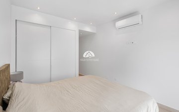 Property slide 34