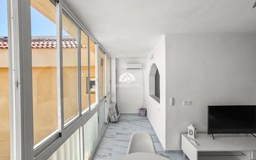Property slide 14