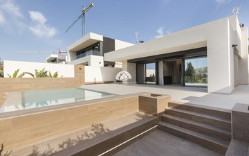 Property slide 17
