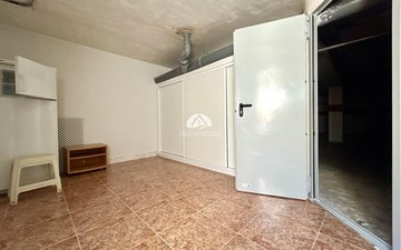 Property slide 23