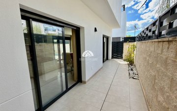 Property slide 20