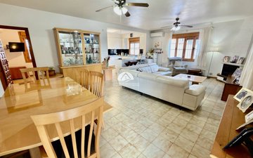 Property slide 7