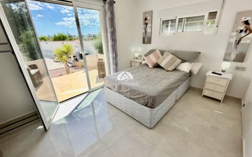 Property slide 31