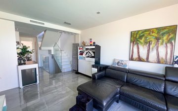 Property slide 14
