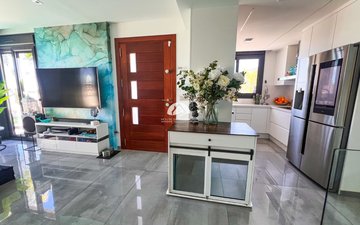 Property slide 15